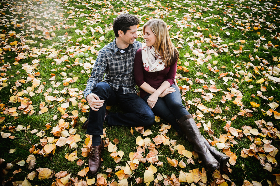 olympic-sculpture-park-fall-engagement-session-12