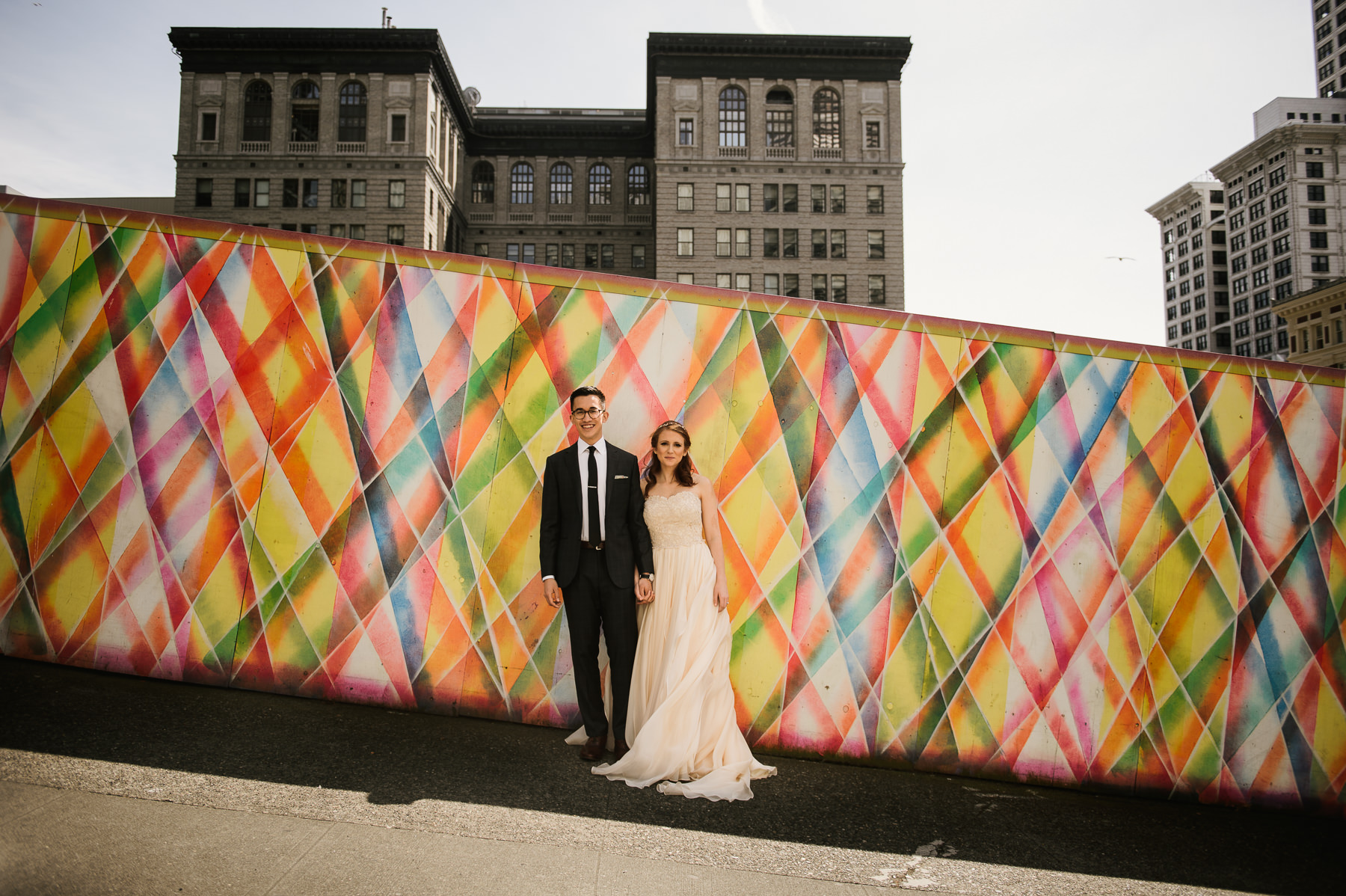 downtown-seattle-urban-couple-portrait