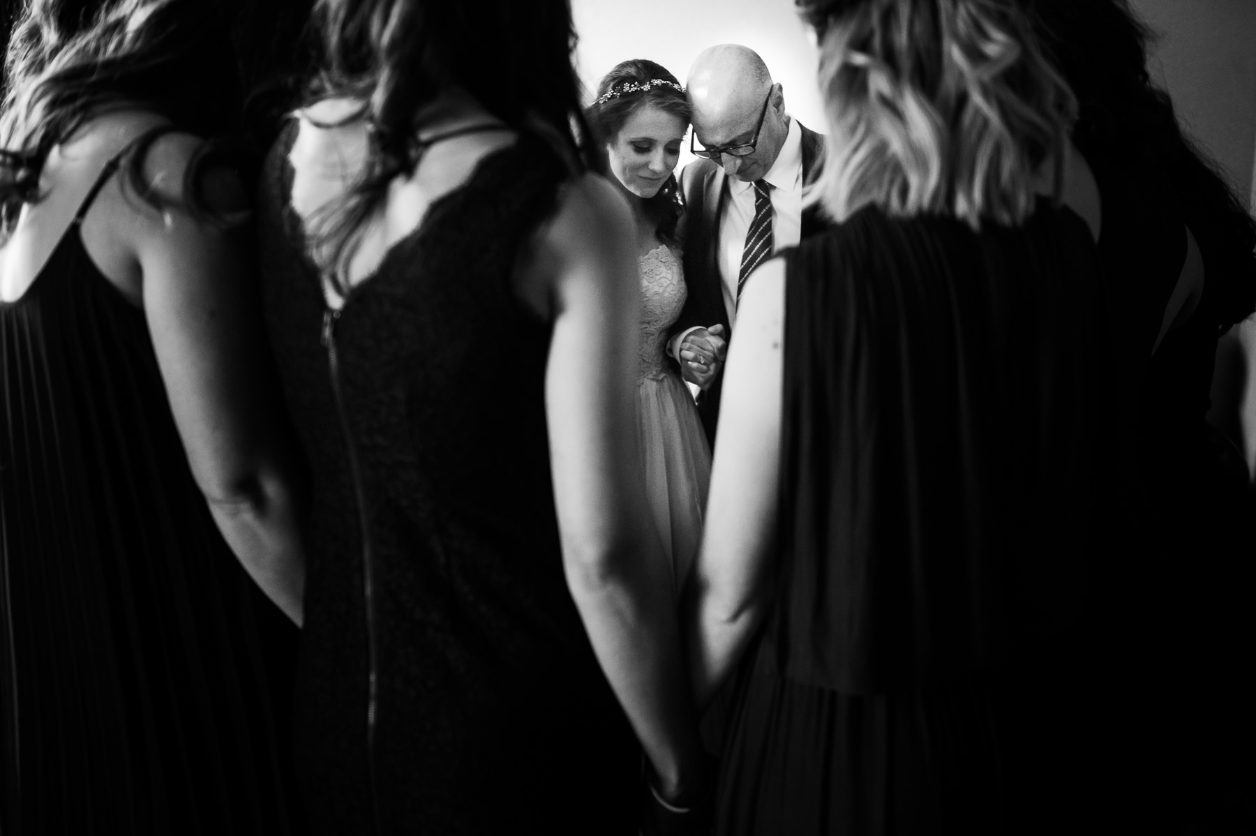 bridal party pre ceremony prayer