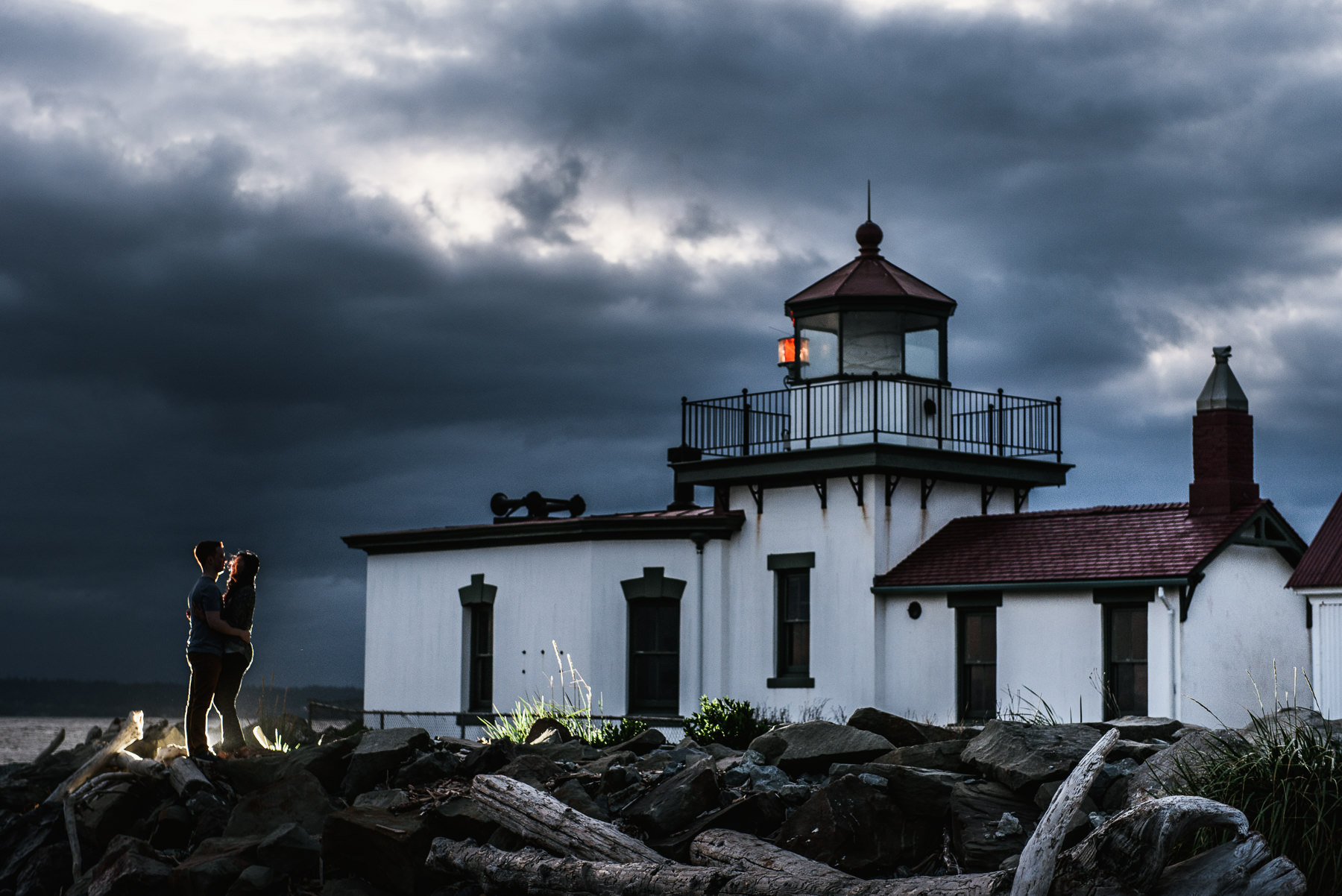 discovery park stormy lighthouse engagement 
