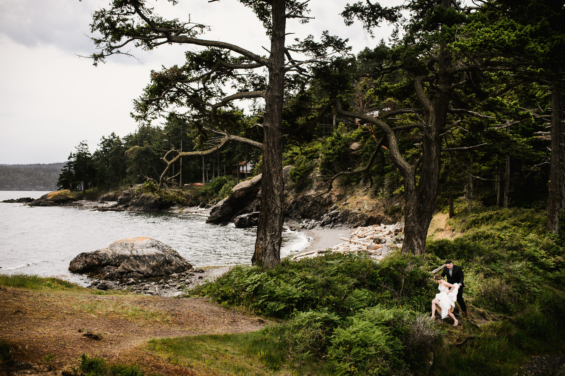 friday harbor scenic wedding moment