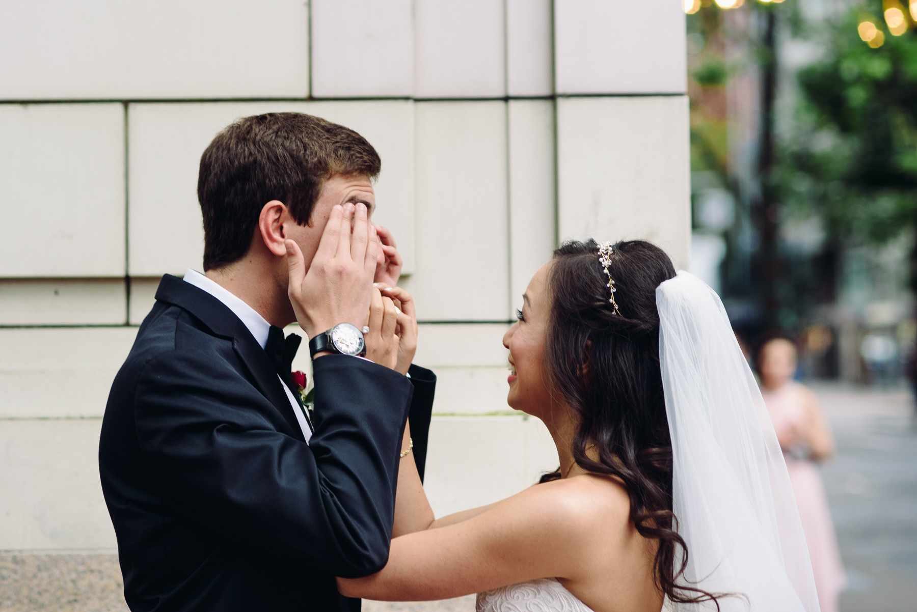 groom tears hotel monaco