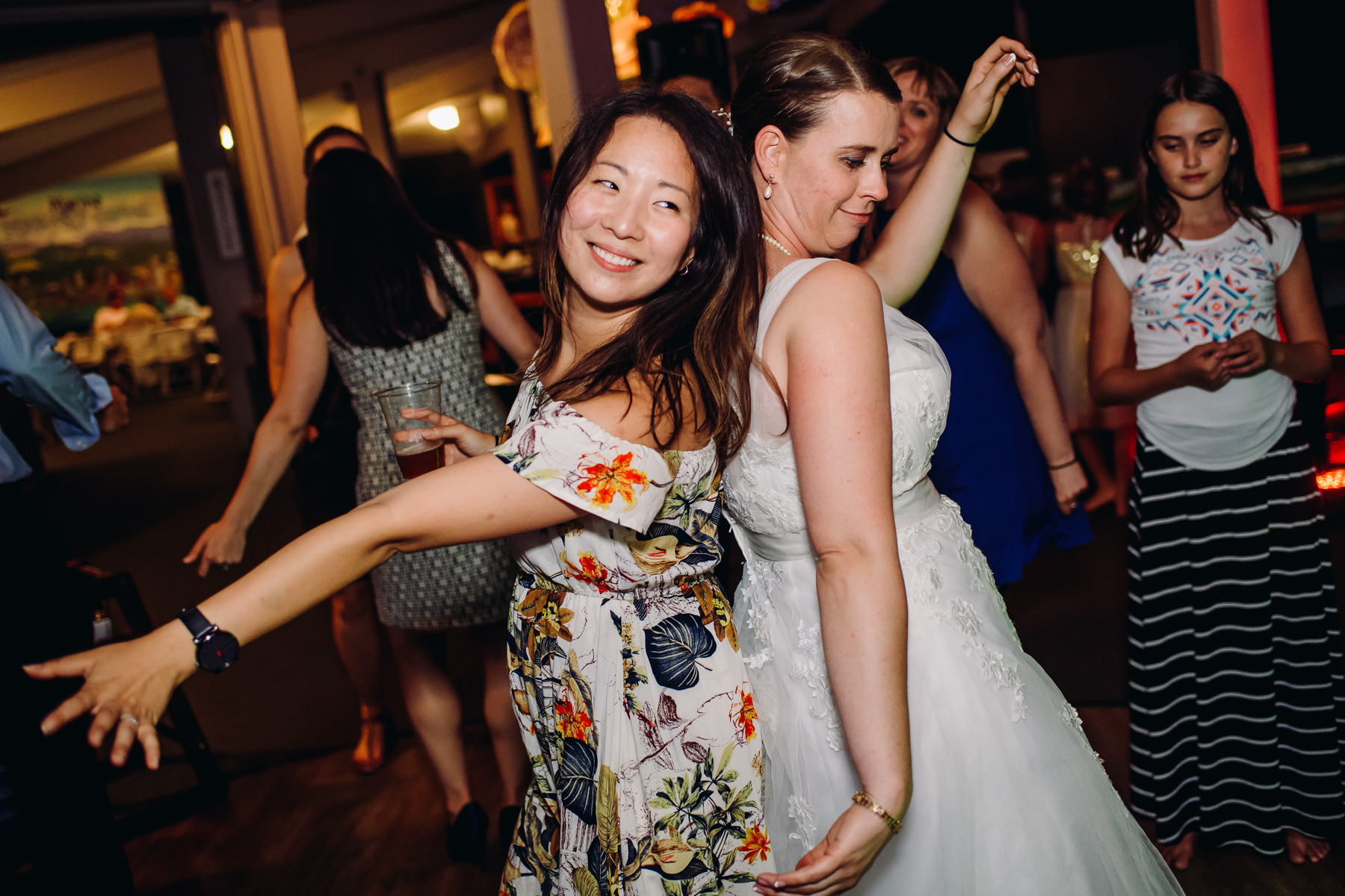 tacoma aquarium wedding reception dancing