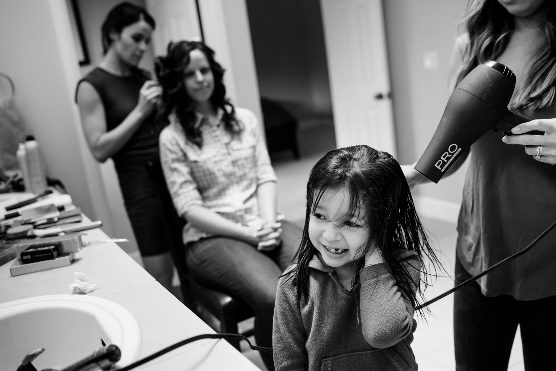 flower girl getting ready