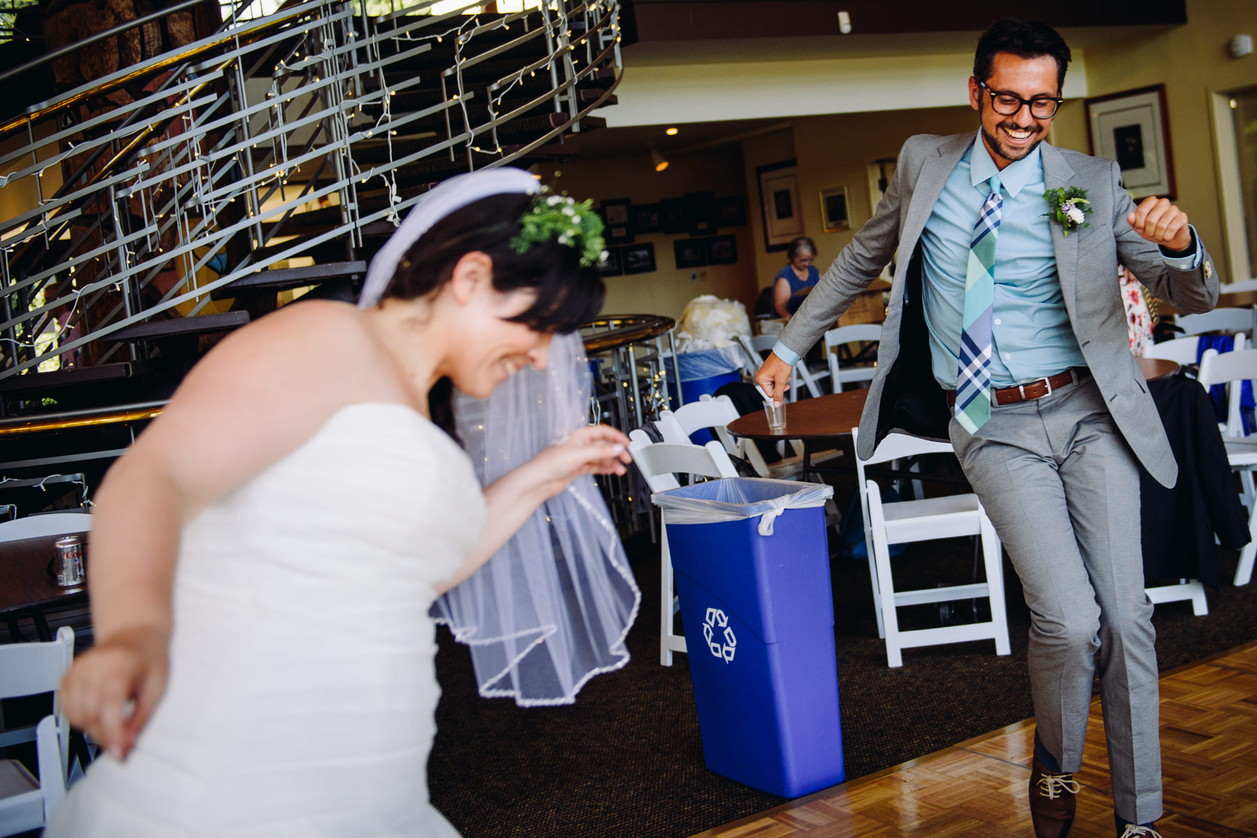 lake wilderness lodge wedding photos