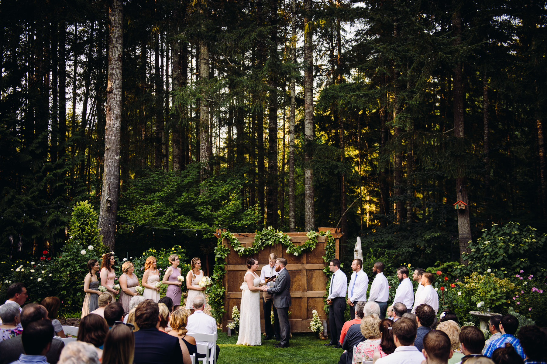 kitsap backyard wedding ceremony