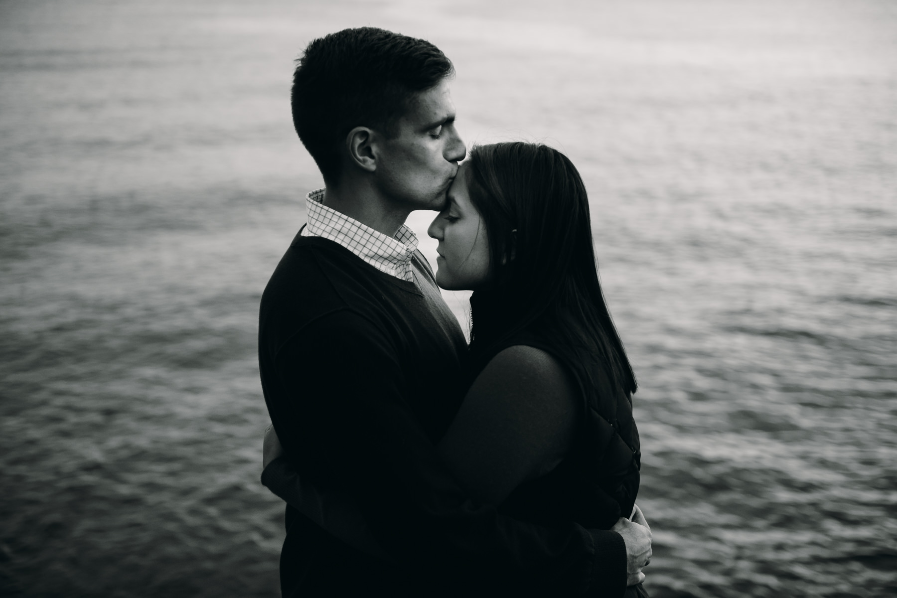 romantic engagement session sculpture park