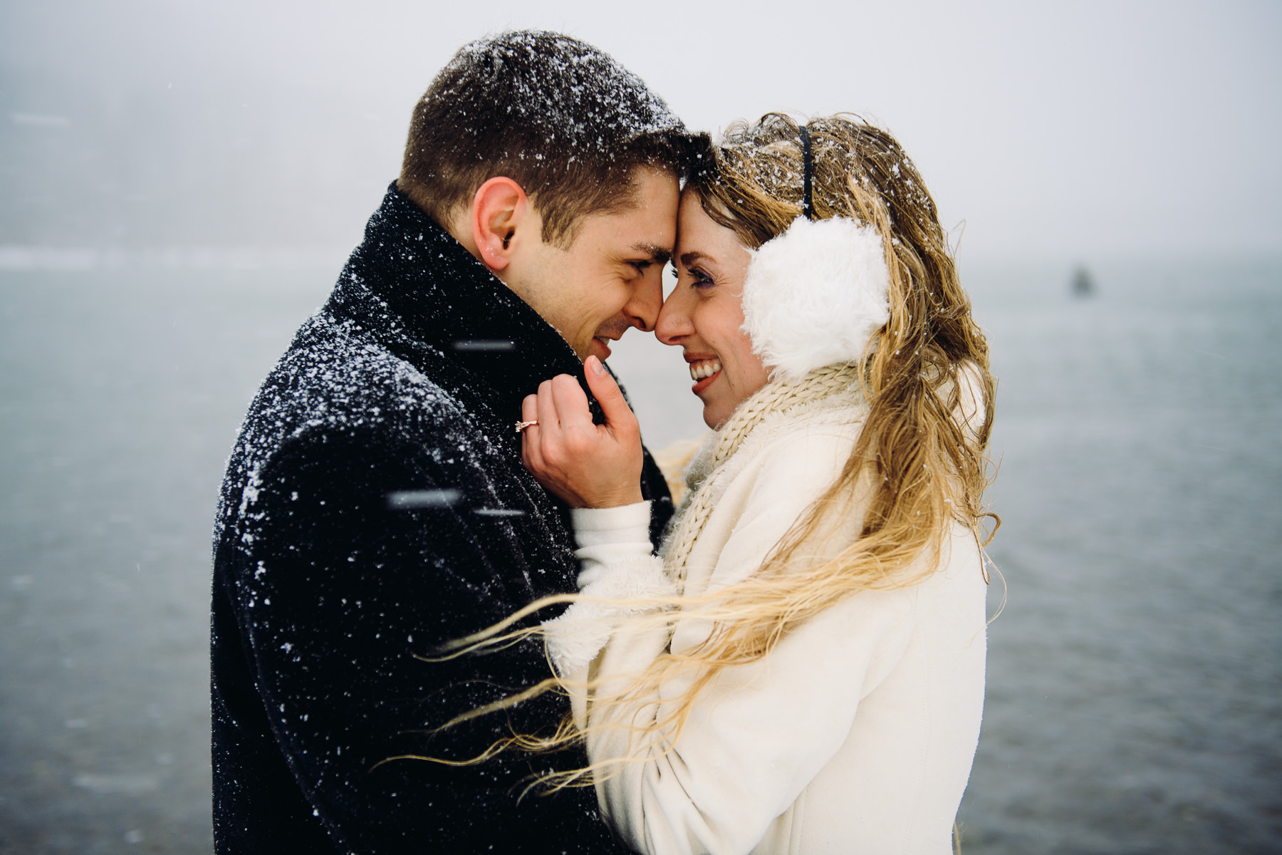 rattlesnake lake snowy engagement photos