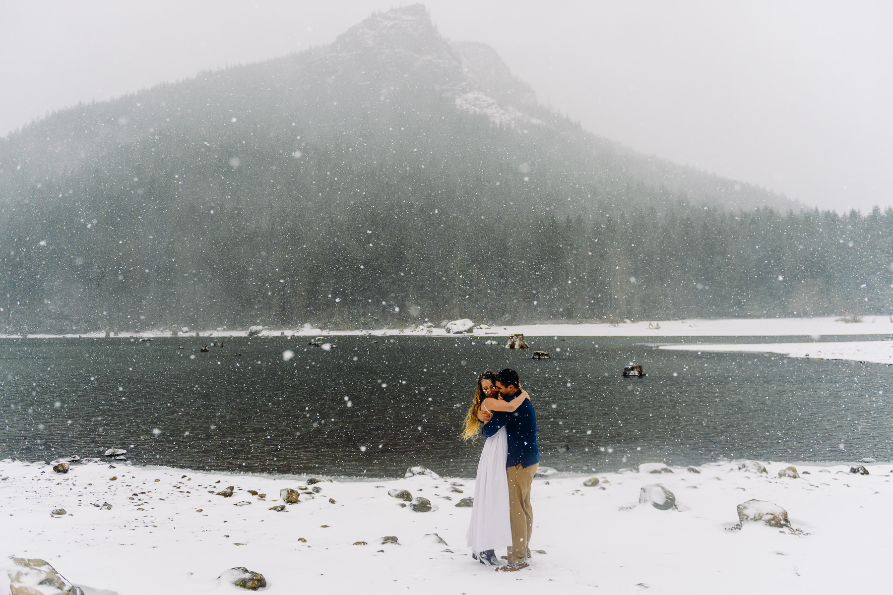 rattlesnake lake snowy engagement photos