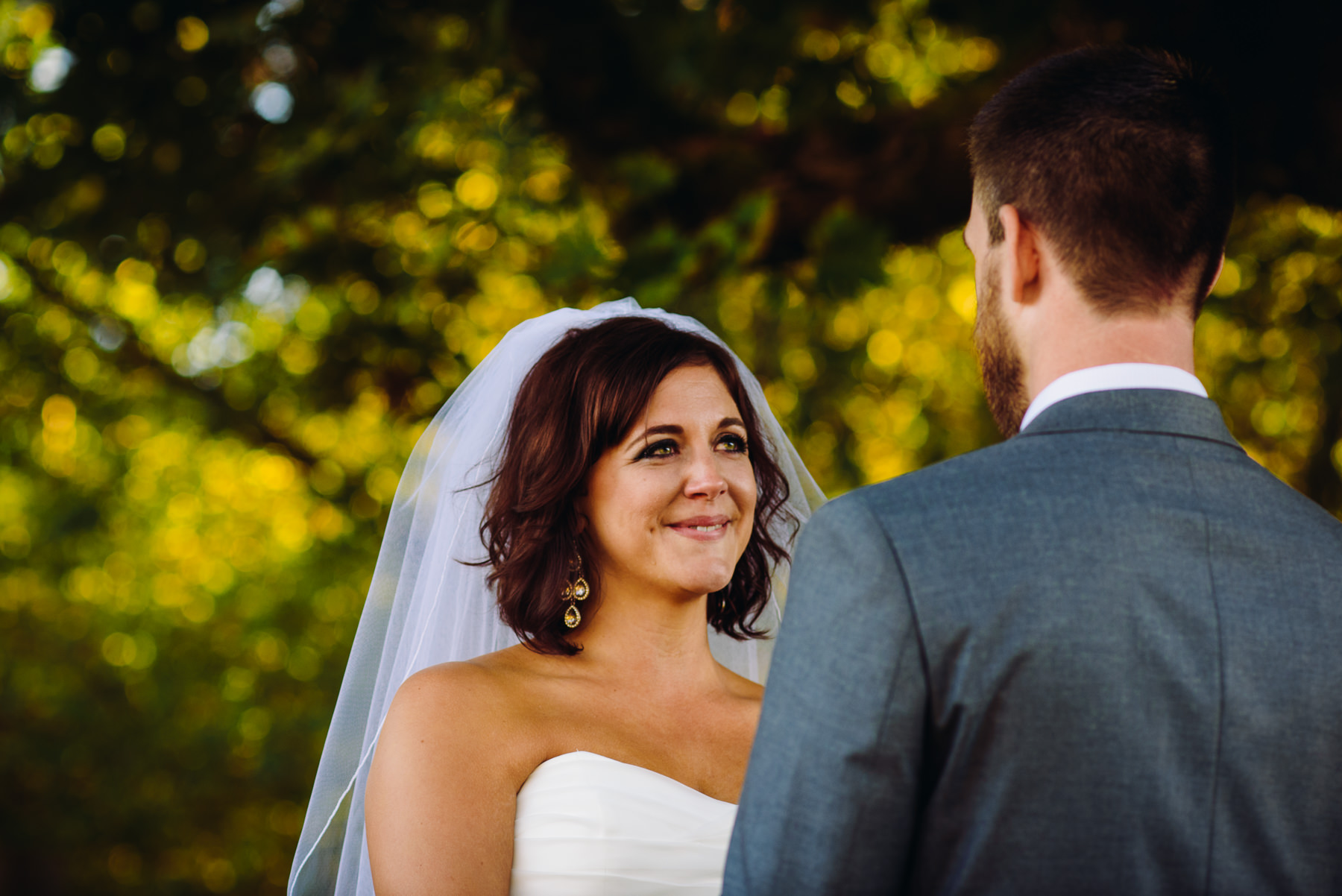 Pomeroy Farms bride wedding ceremony