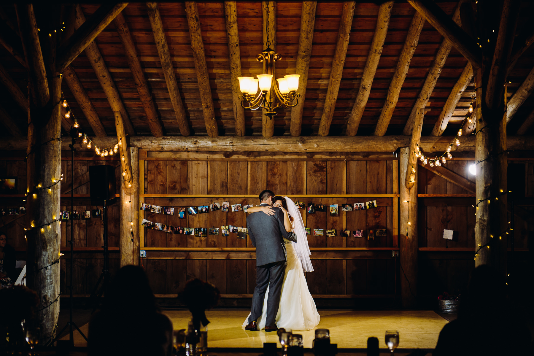 Pomeroy Farms wedding first dance