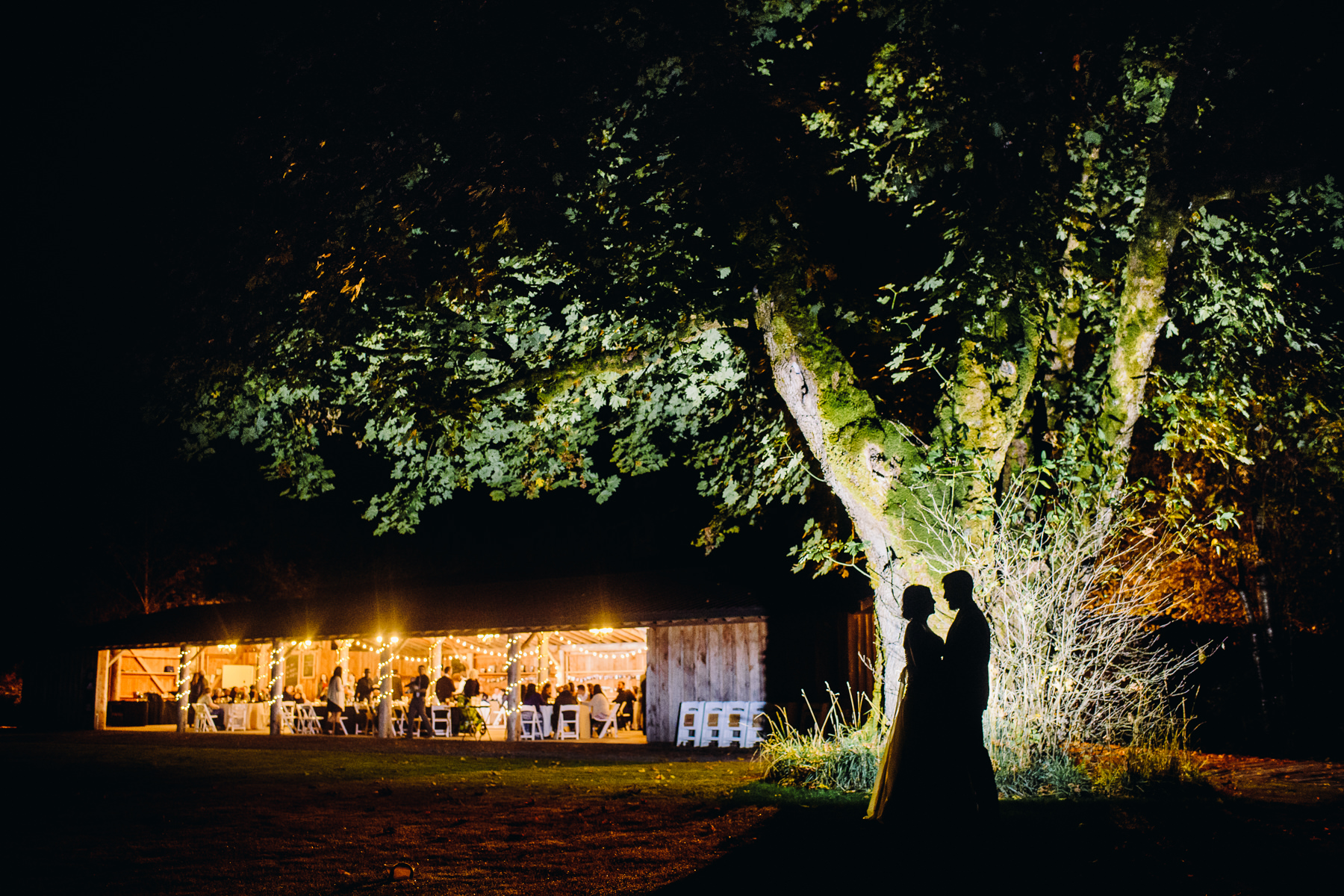 pomeroy farm night wedding photo