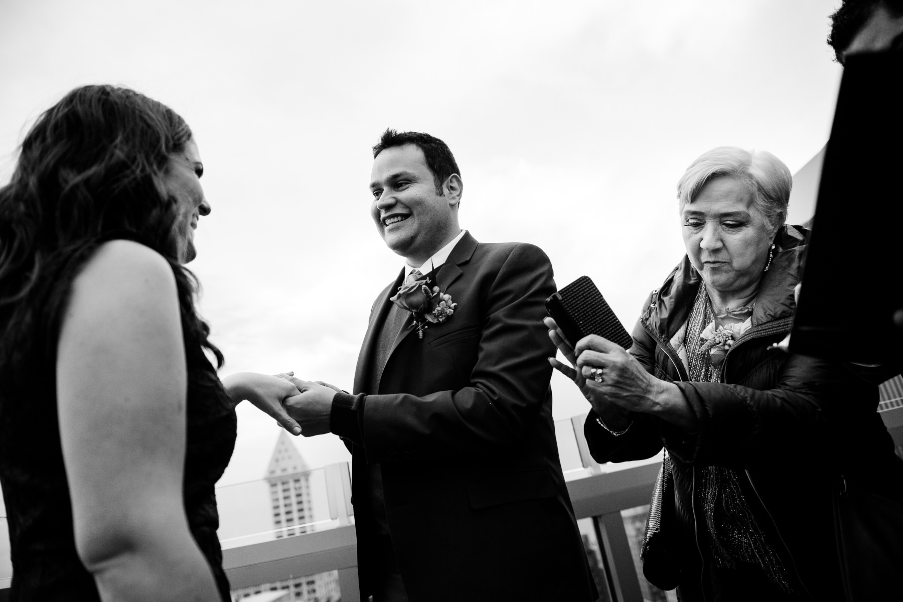 seattle courthouse wedding photos