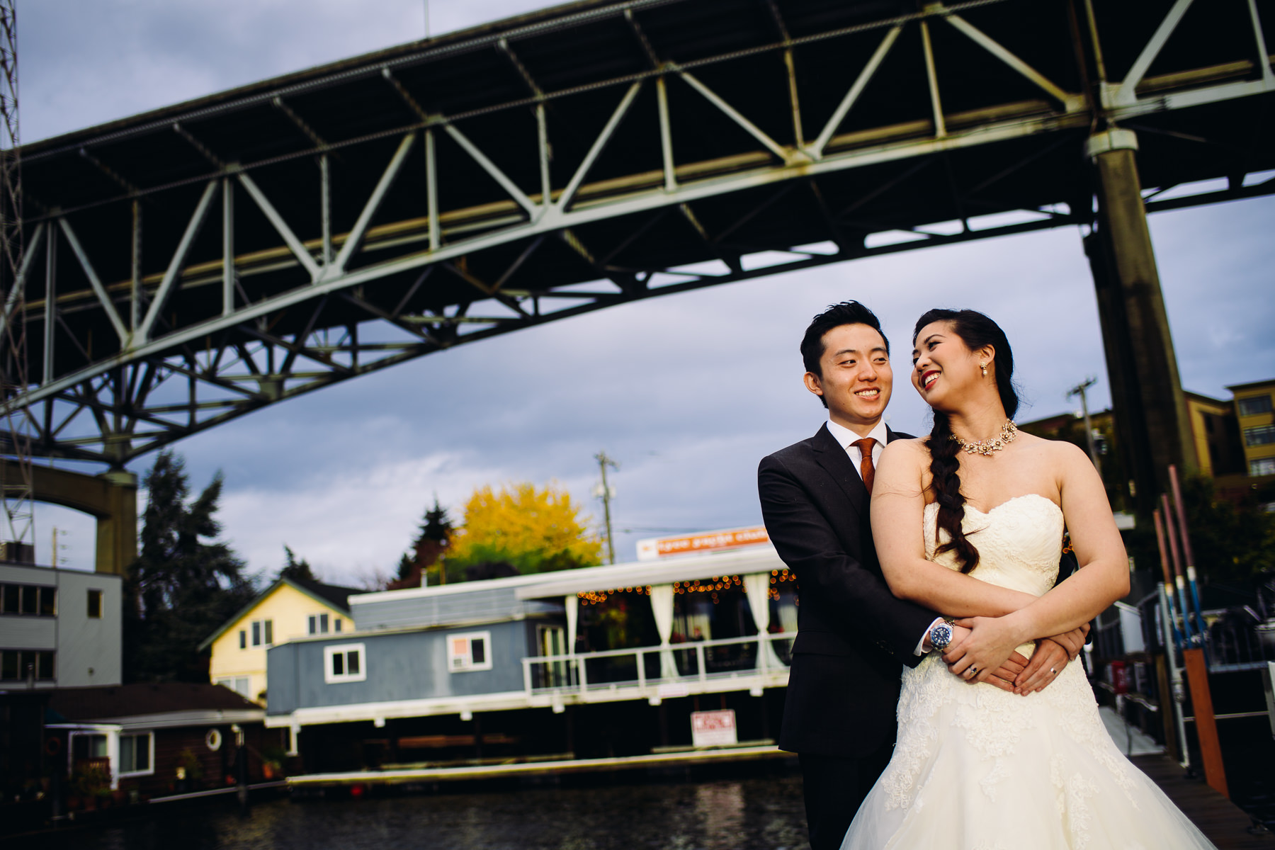 The Landing at Tyee on Lake Union Wedding Photos