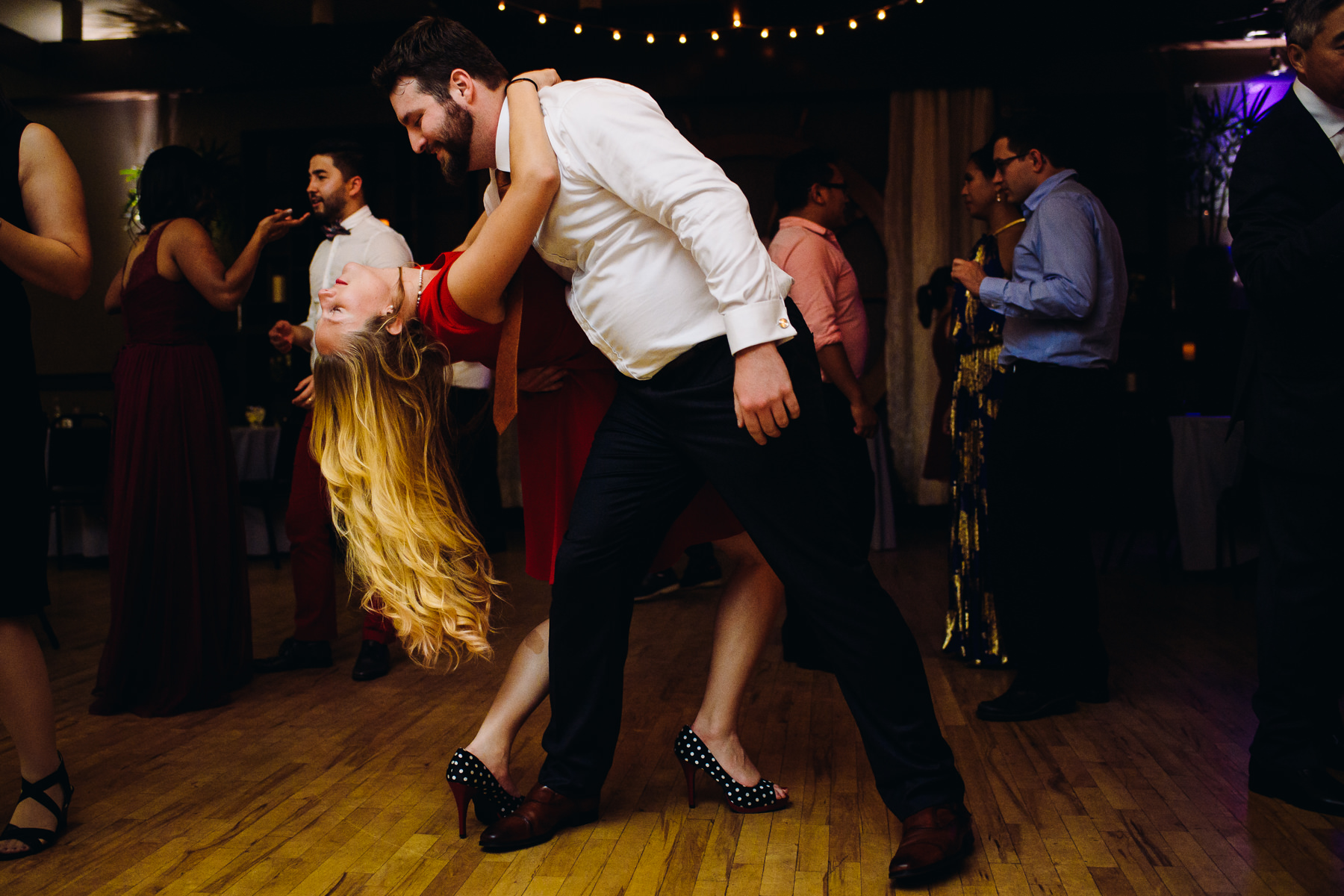 The Landing at Tyee on Lake Union wedding dancing