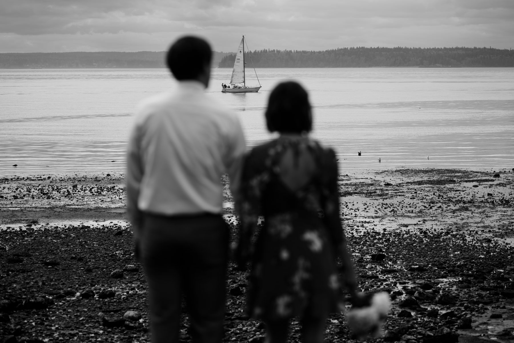 alki-beach-elopement 