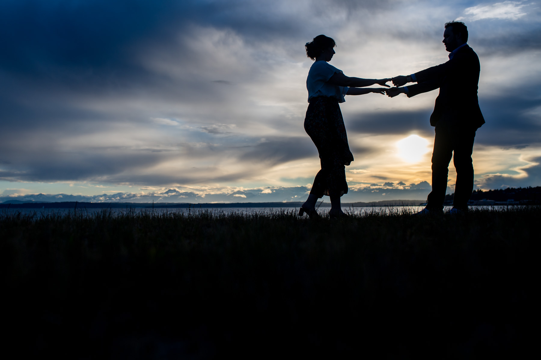 creative dancing engagement session