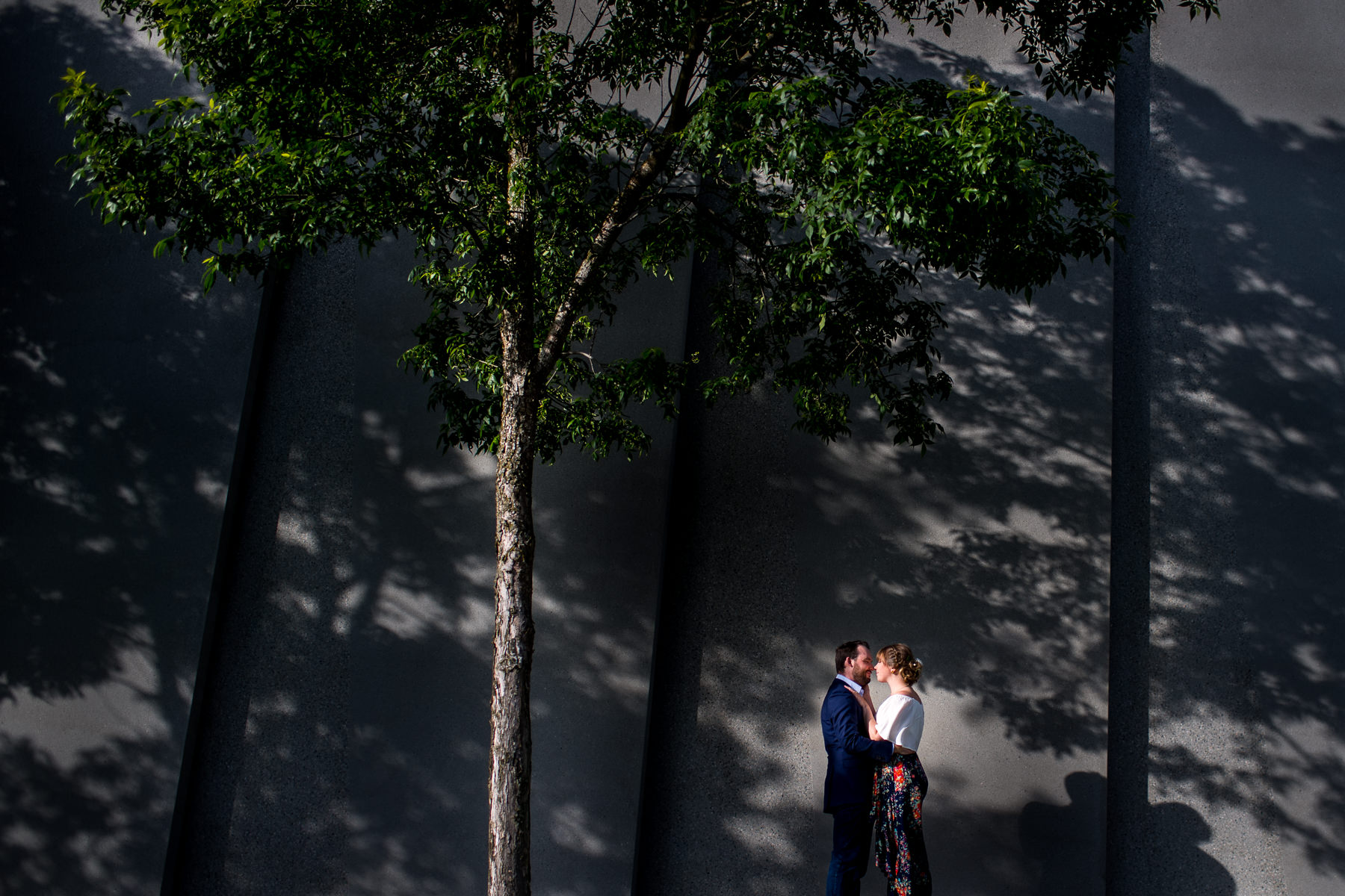 creative Seattle sculpture park engagement session