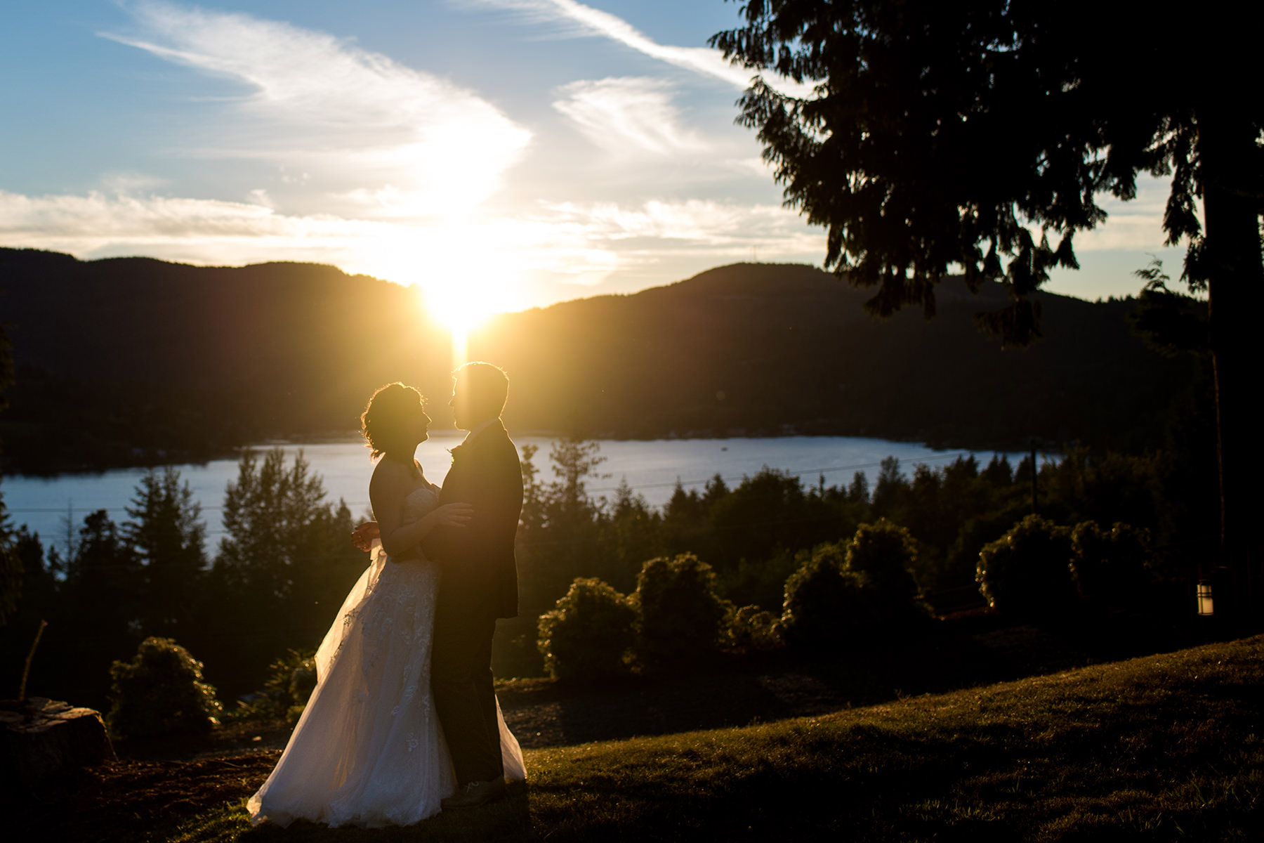 lake samish sunset wedding portrait 