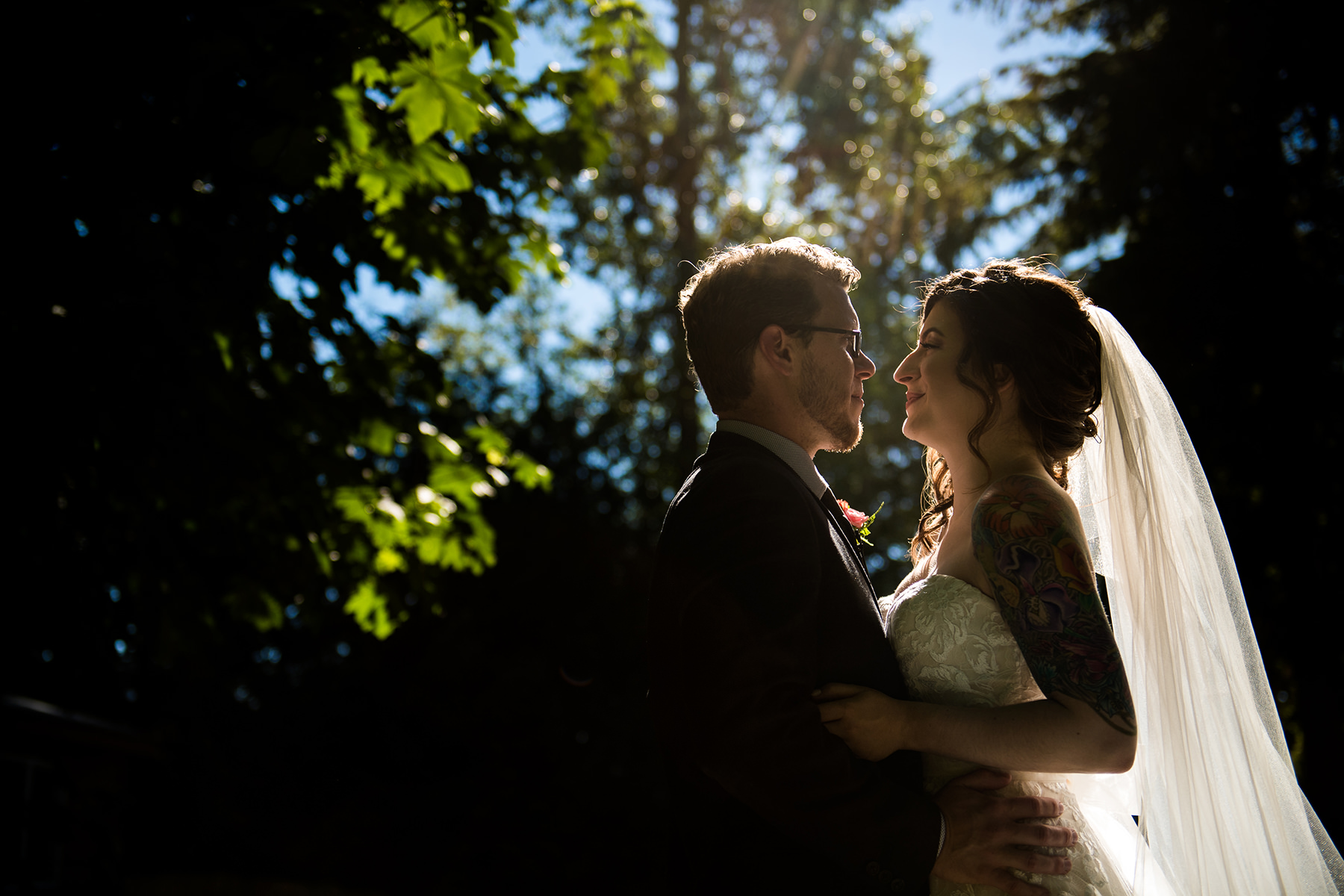 Bellingham backyard creative wedding portraits