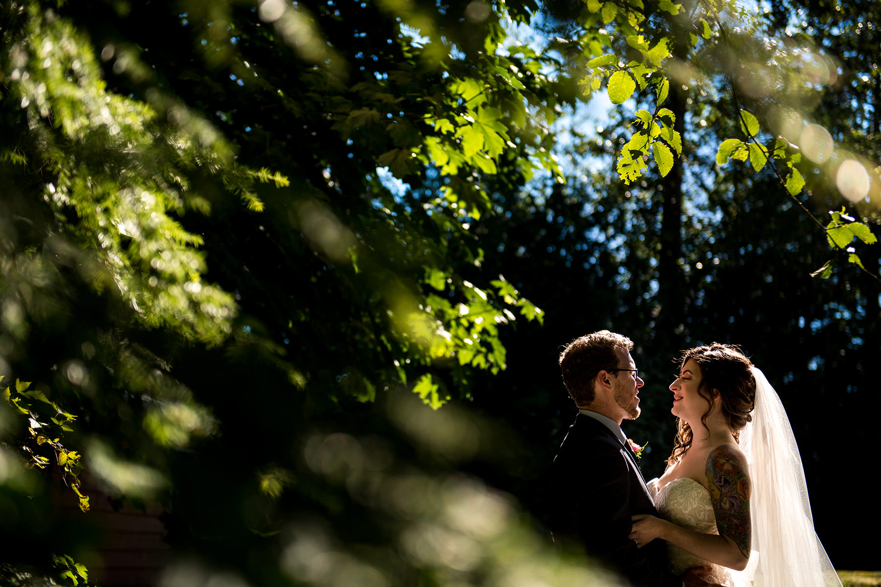 Bellingham backyard creative wedding portraits