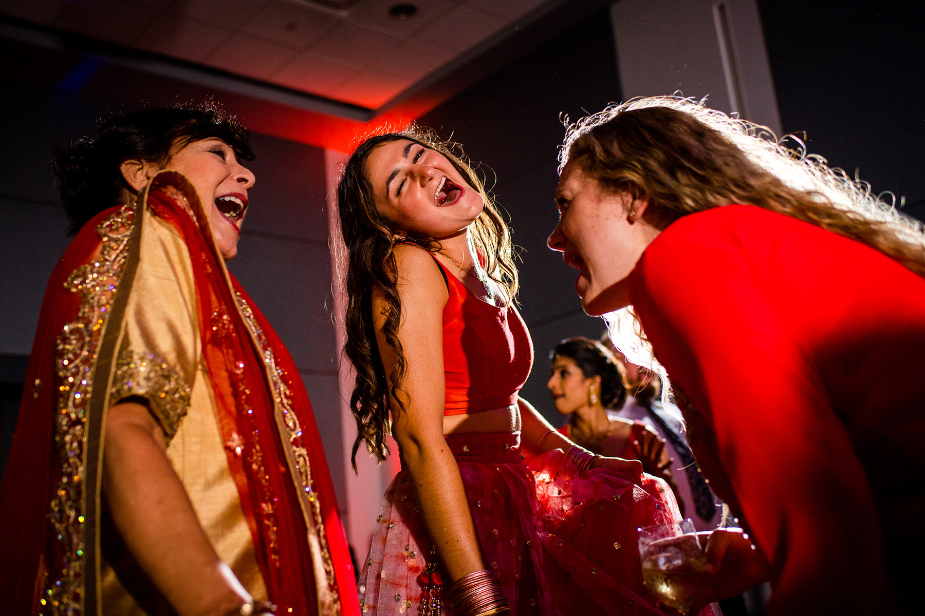 indian saris wedding dance